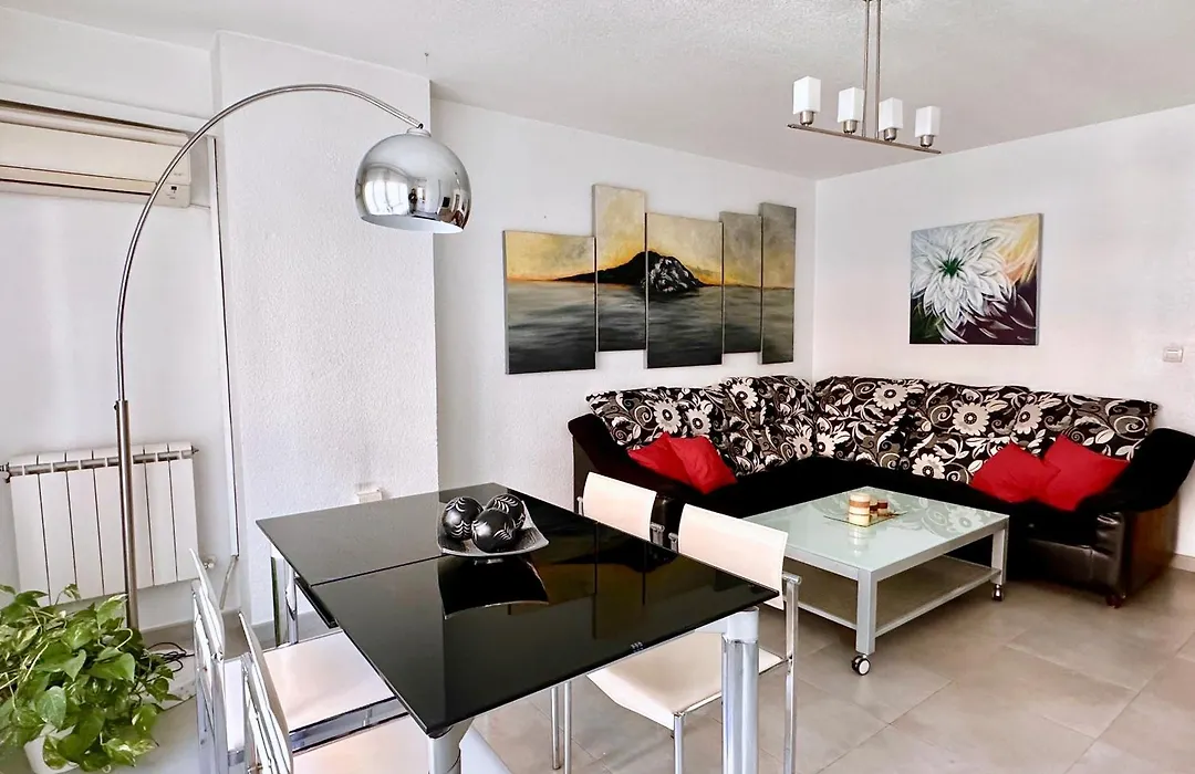 Espléndido Apartamento con Wifi-1